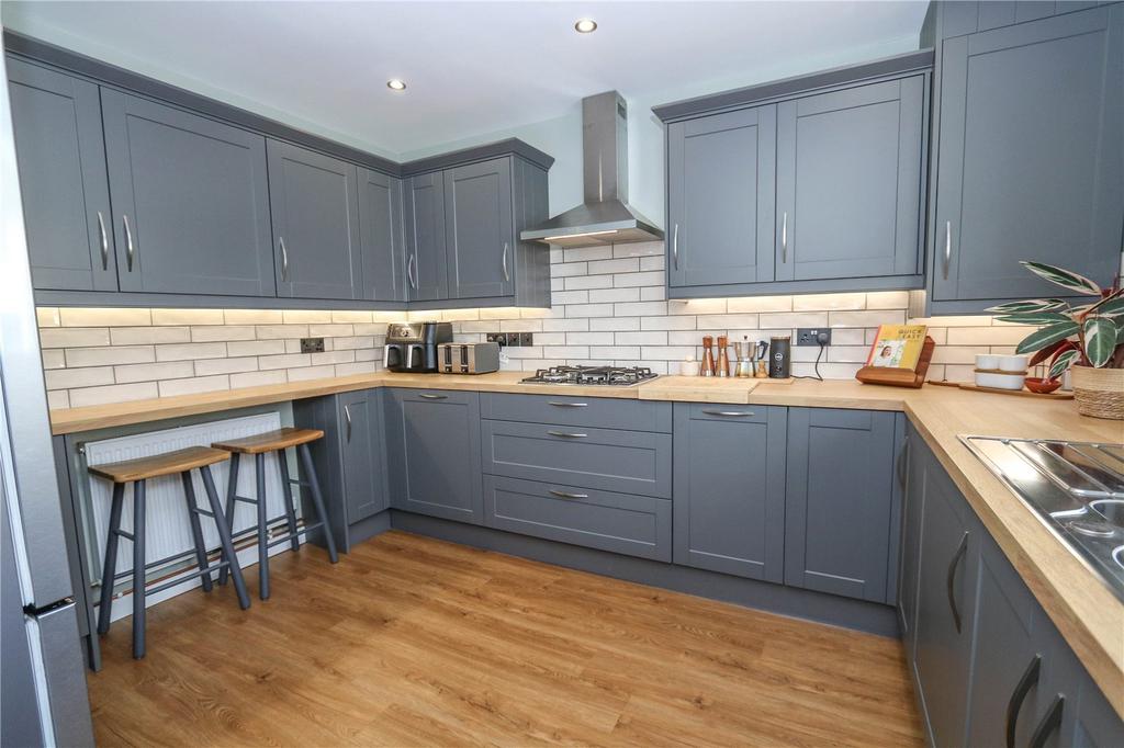 Holly Park, City Of Plymouth PL5 2 bed terraced house for sale £200,000