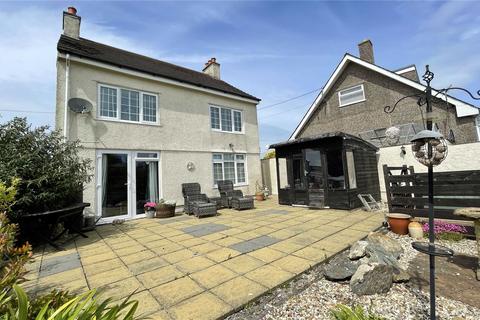 3 bedroom detached house for sale, Brickpool, Amlwch, Isle of Anglesey, LL68