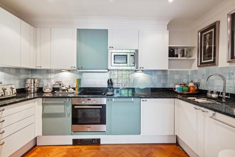 2 bedroom flat for sale, Oriel Drive, Harrods Village, Barnes, London