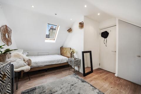 1 bedroom flat to rent, Carleton Gardens, Brecknock Road, London
