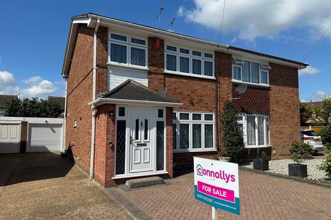 3 bedroom semi-detached house for sale, Williamsons Way, Corringham, SS17