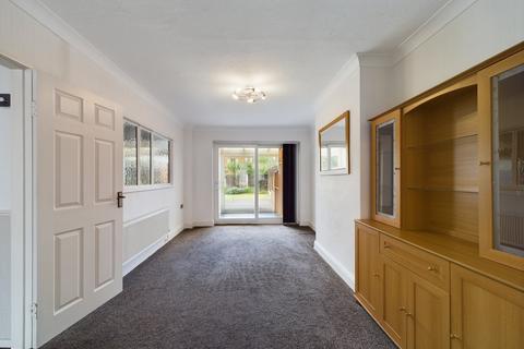 4 Williamsons Way, Corringham, Stanford-le-hope, SS17 7RR