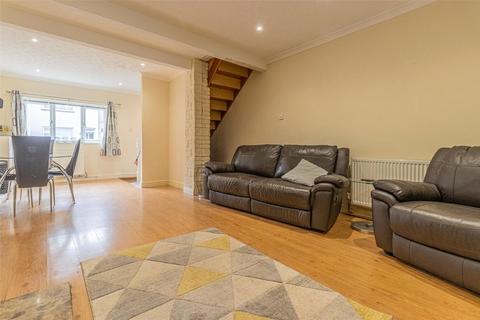 3 bedroom terraced house for sale, Deburgh Street, Swindon SN2