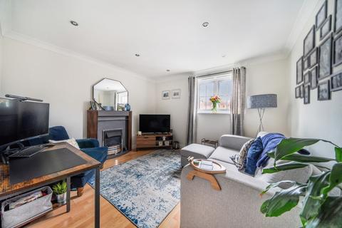 27 Brookhey, Hyde, SK14 2DY