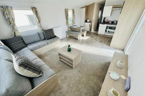 2 bedroom static caravan for sale, Seawick Holiday Park