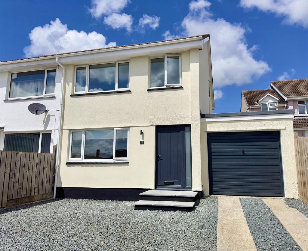 Marshall Avenue, Wadebridge PL27 3 bed semidetached house for sale £