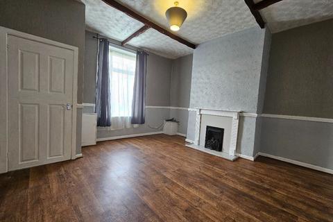 2 bedroom terraced house to rent, Fairy Street, Bury