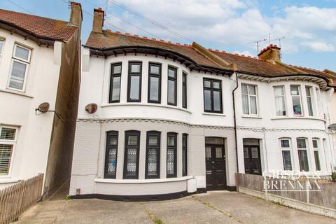 4 bedroom semi-detached house for sale, Elderton Road, Westcliff-on-sea, SS0