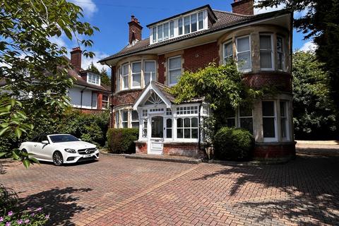 2 bedroom ground floor flat for sale, 41 Portchester Road, BOURNEMOUTH, BH8