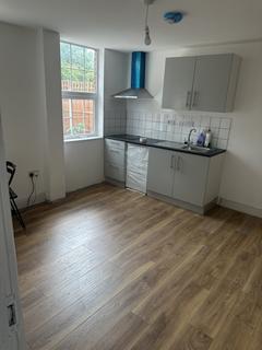 Studio to rent, Thamesmead, London, SE28