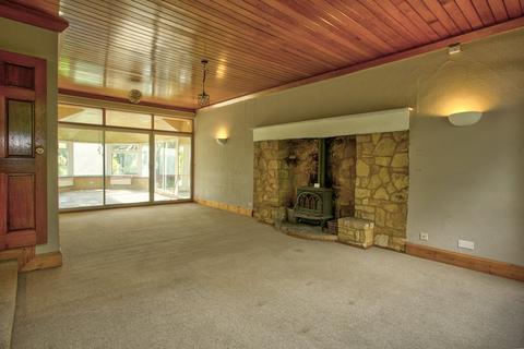 4 bedroom bungalow to rent, New Barn Lane, Cheltenham, Gloucestershire, GL52