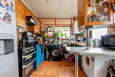 32 Alltiago Road, Pontarddulais, Swansea, SA4 8HU
