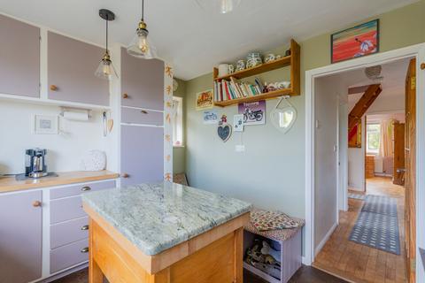 2 bedroom detached bungalow for sale, Alexandra Way, Crediton, EX17