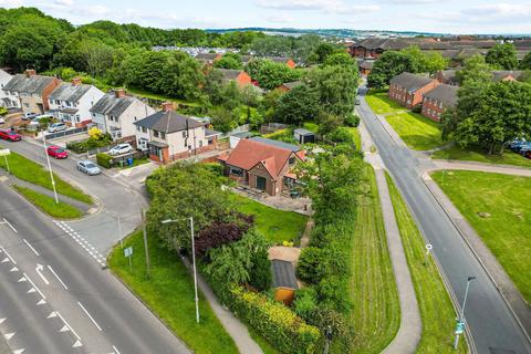 3 bedroom detached house for sale, Hady Hill, Chesterfield, S41