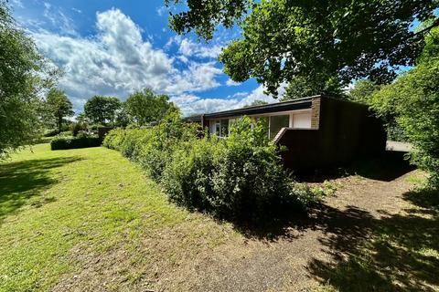 2 bedroom bungalow for sale, Old Groveway, Simpson, Milton Keynes, MK6