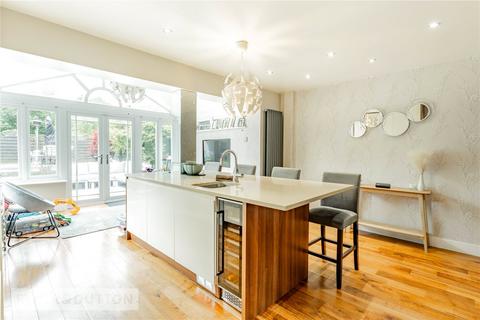 24 Dane Bank, Middleton, Manchester, M24 2RL
