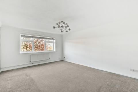 2 bedroom apartment for sale, Teddington Close, Epsom