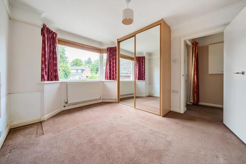 5 Broomfield Close, Guildford, GU3 3AW