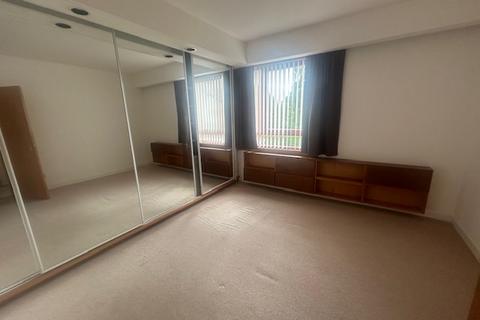 2 bedroom maisonette to rent, Balgavies Avenue, Craigiebank, Dundee, DD4