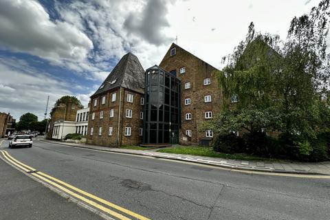 1 bedroom duplex for sale, The Maltings, Gravesend DA11