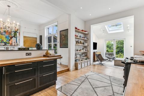 5 bedroom semi-detached house for sale, Streatham Common North, SW16