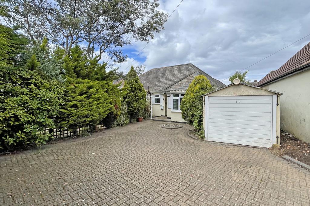 Ruxley Lane, Ewell, KT19 2 bed bungalow for sale £425,000