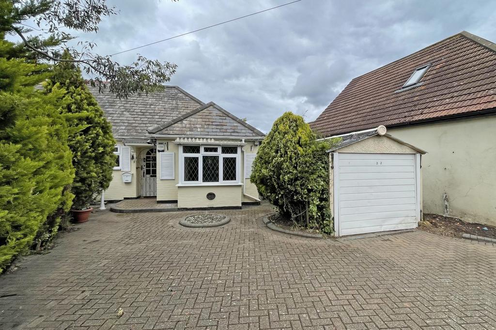 Ruxley Lane, Ewell, KT19 2 bed bungalow for sale £425,000
