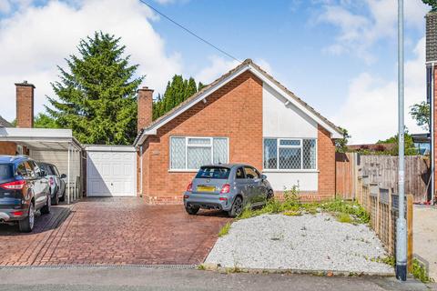 2 bedroom bungalow for sale, Lansdowne Crescent, Tamworth B77