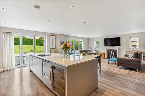 4 bedroom detached house for sale, Devizes Road, Upavon, Pewsey, Wiltshire, SN9