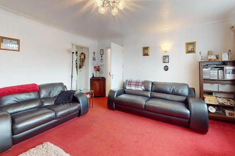 1 bedroom apartment for sale, Spen Lane, West Park, Leeds, West Yorkshire