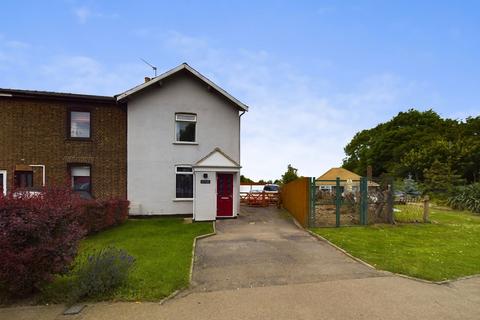 2 bedroom end of terrace house for sale, Station Cottages, Broadway, Yaxley, PE7 3EW