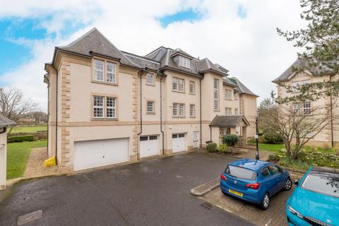 31/5 Kinnear Road, Edinburgh, EH3 5PG