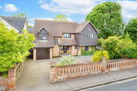 5 bedroom detached house for sale, Chantry Road, Bishop's Stortford, Hertfordshire, CM23