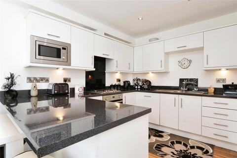 90 Union Close, Bideford, EX39 3FE