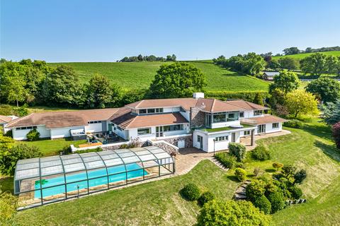 6 bedroom equestrian property for sale, Clanage Cross, Bishopsteignton, Teignmouth, Devon, TQ14