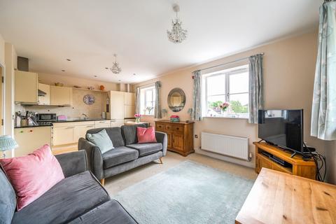 2 bedroom flat for sale, Malmesbury Gardens, Winchester, SO22