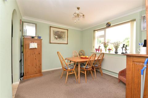 3 bedroom detached house for sale, Appleslade Way, New Milton, Hampshire, BH25