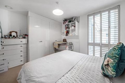 1 bedroom flat for sale, Juniper Drive, Battersea