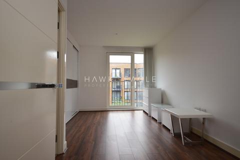 2 bedroom flat to rent, Whiting Way, London, Greater London. SE16