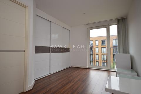 2 bedroom flat to rent, Whiting Way, London, Greater London. SE16