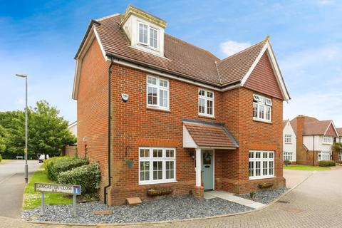 5 bedroom detached house for sale, Lancaster Close, Ashford, Kent