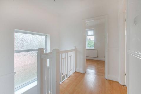 7 Pasture Road, London, SE6 1JF