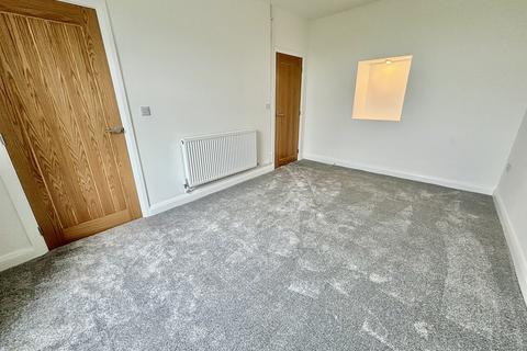 23 Bryn Llewelyn, Alltwen, Swansea, SA8 3BR