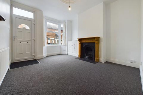3 bedroom terraced house to rent, Clifford Street, South Wigston