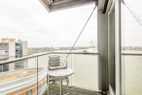 2 bedroom flat to rent, New Providence Wharf, Canary Wharf, London, E14