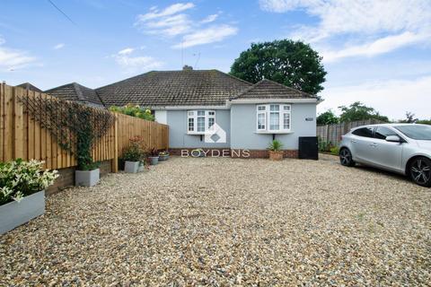 75 Frinton Road, Kirby Cross, Frinton-on-sea, CO13 0HJ