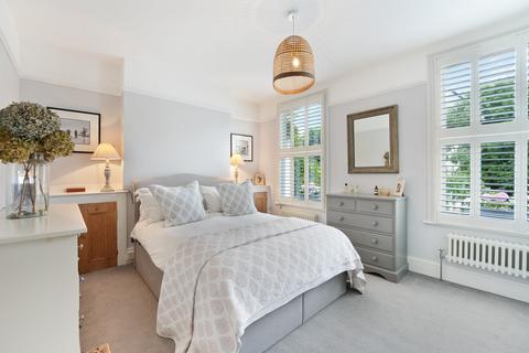 2 bedroom end of terrace house for sale, Larkhall Lane, London, SW4