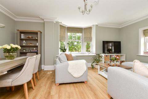 3 bedroom duplex for sale, Massetts Road, Horley, Surrey