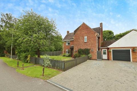 4 bedroom detached house for sale, Satterley Close, Witham St. Hughs