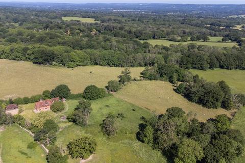 5 bedroom detached house for sale, Oakenden Lane, Chiddingstone Hoath, Edenbridge, Kent, TN8